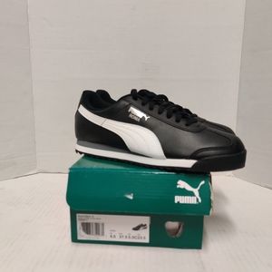 Puma Roma jr black white sz 5.5y